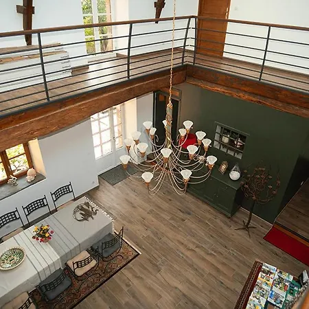 La Petite Seigneurie De Lourmel Bed & Breakfast *